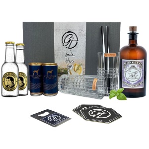 Gin & Tonic Geschenkeset - Sie möchten ein exklusives Gin & Tonic Geschenkeset, mit verschiedenen Nachtmann Gläsern der Serie Punk und Noblesse und ausgesuchten Tonics der Marken Windspiel, Fentimans, Goldberg und Fever Tree, dann sind wir für Sie der Richtige Ansprechpartner! Außergewöhnliche Gins mit tollen Gläsern und Tonics sind für uns unsere Passion für Sie. Wir sind sicherlich der Beste und individuellste Online Shop für Ihre Wünsche - sprechen Sie uns einfach an!